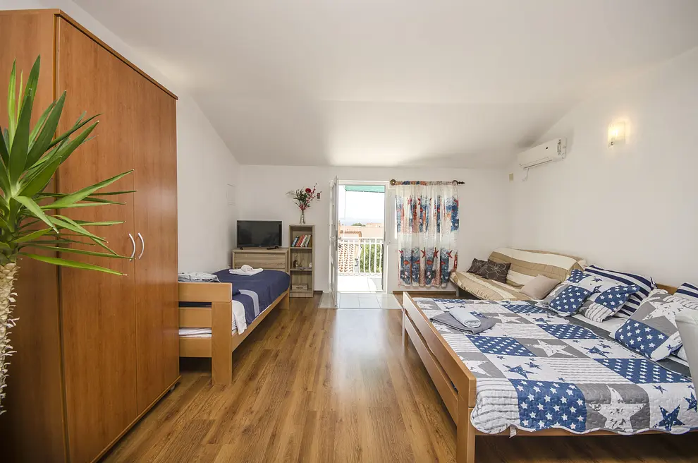 Ferienwohnung in Tribunj mit Pool 999205636 33778 – Foto 7