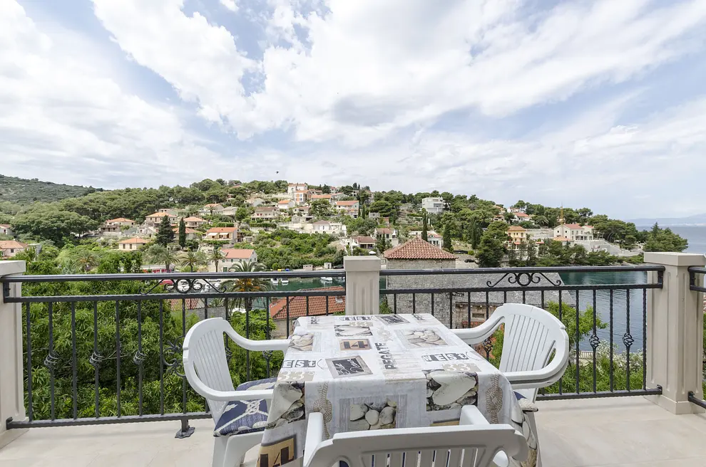 Ferienwohnung in Brac  66120378 8393