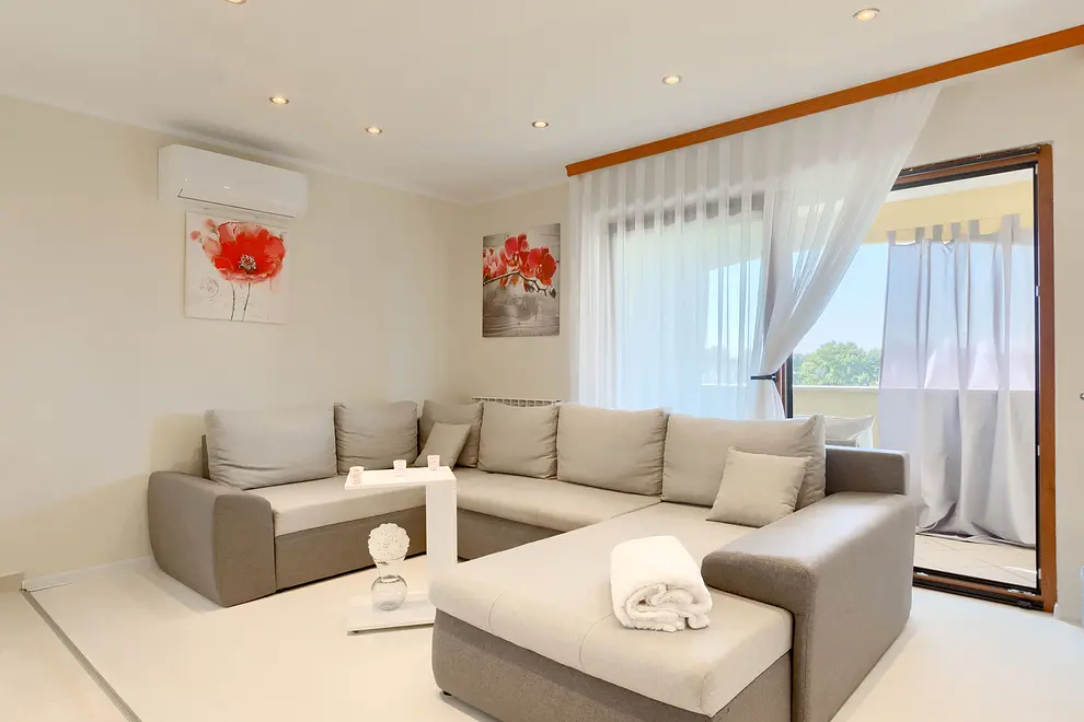 Ferienhaus in Porec mit Pool 999224079 42189 – Foto 2