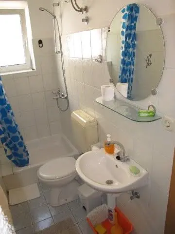 Ferienappartment in Makarska mit Pool 999202883 31156 – Foto 2