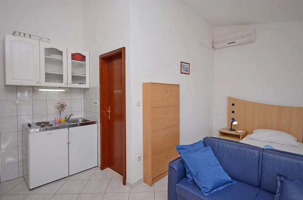Ferienwohnung in Tribunj  999205665 33805 – Foto 10