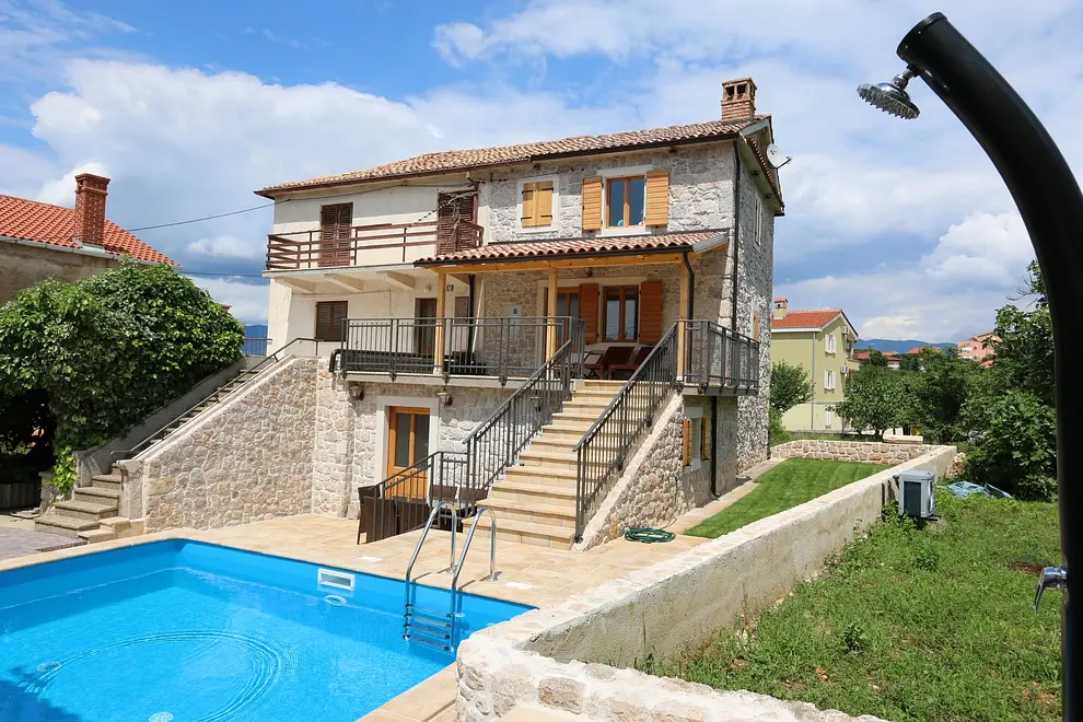 Ferienwohnung in Dobrinj mit Pool und haustiergeeignet 66125949 12577