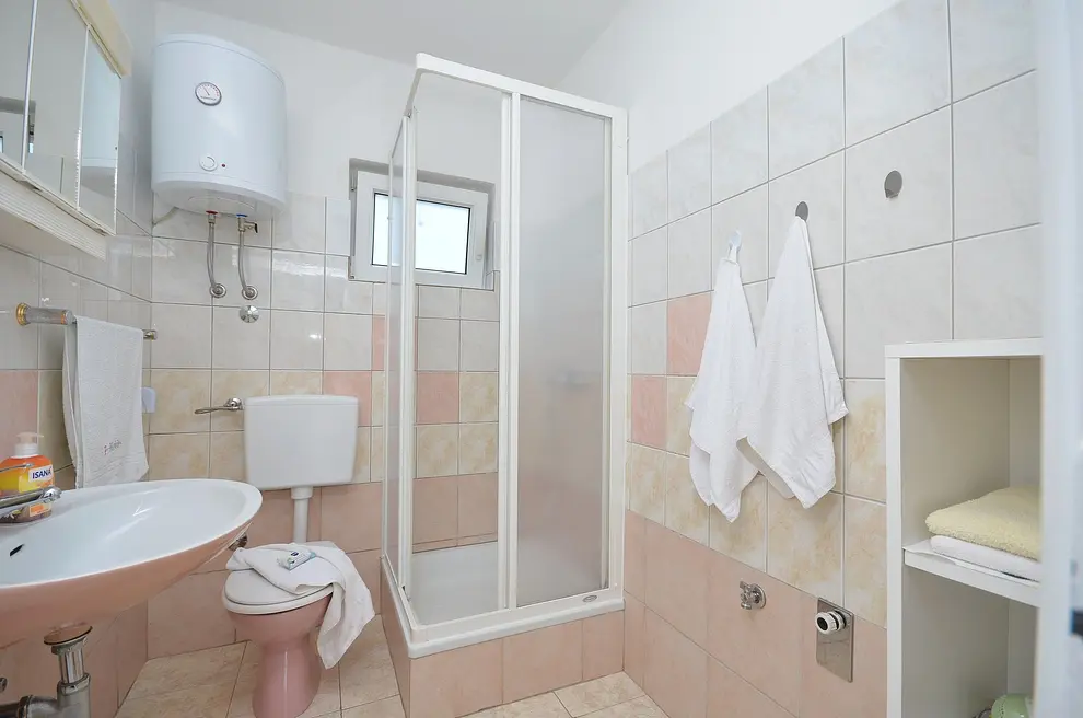 Ferienwohnung in Tribunj mit Pool 999205634 33776 – Foto 27