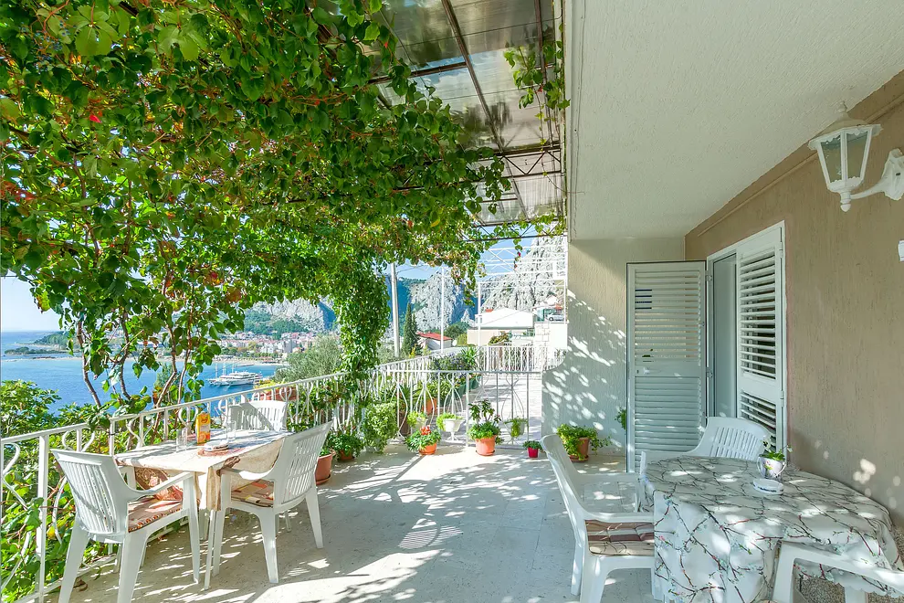 Ferienappartment in Omis  6611945 792