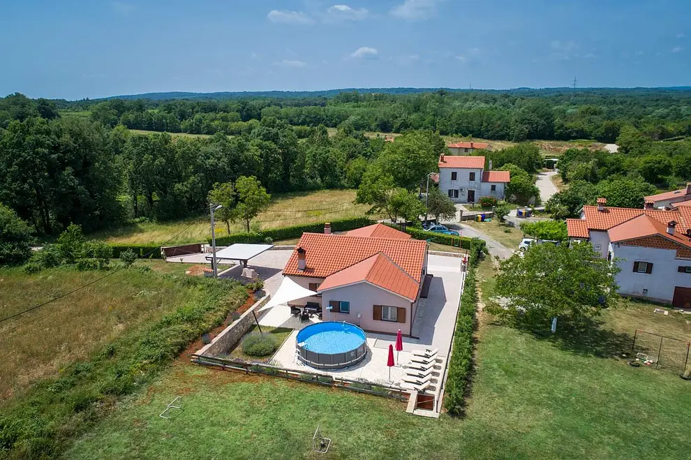 Ferienwohnung in Nedescina mit Pool 66134392 19166