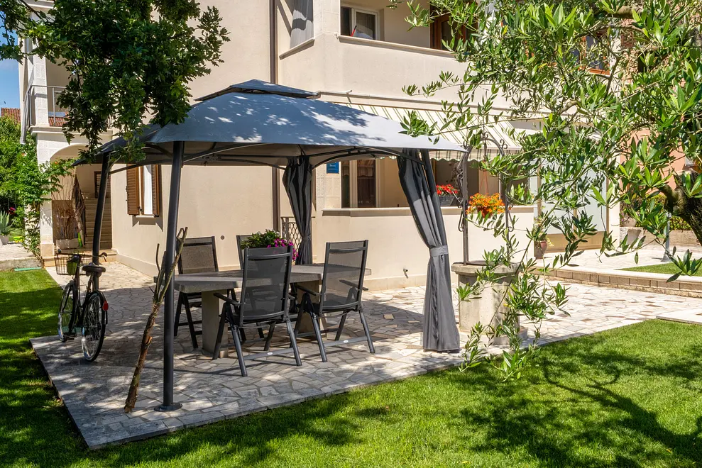 Ferienwohnung in Porec  999239040 43202