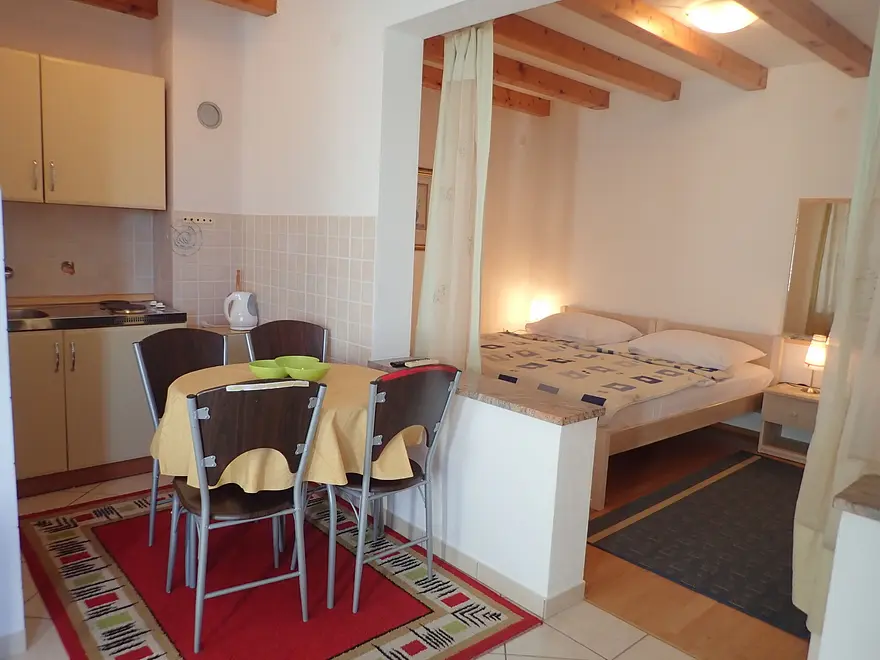 Ferienwohnung in Starigrad  66133509 18518