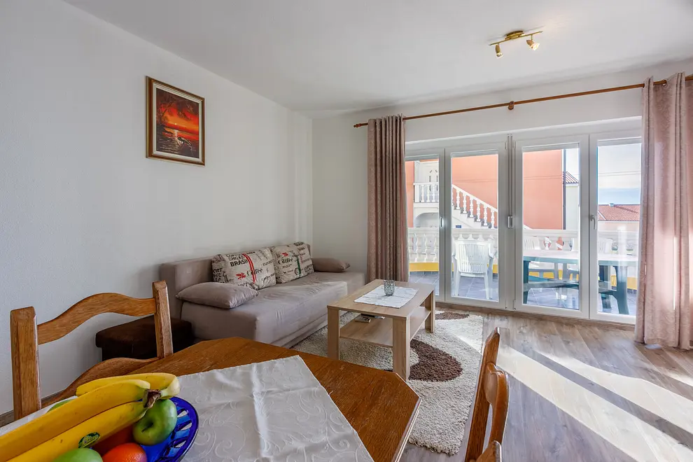Ferienwohnung in Novi Vinodolski  999207440 35491