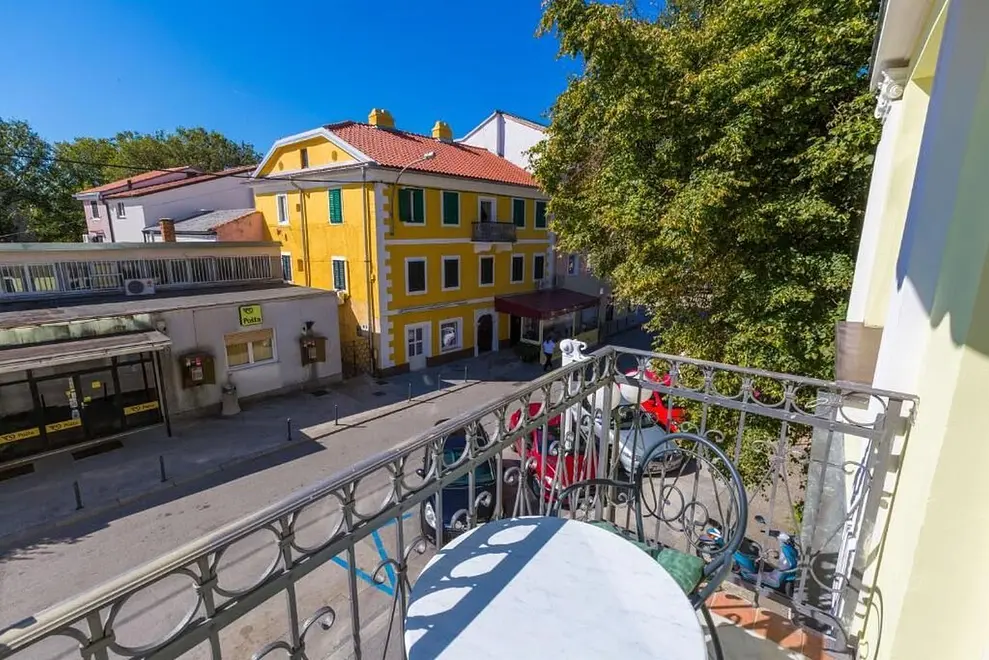 Ferienwohnung in Crikvenica  66122000 9707