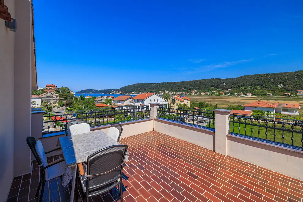 Ferienwohnung in Rab  66143802 24864