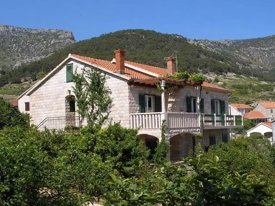 Ferienwohnung in Bol haustiergeeignet 66120175 8231