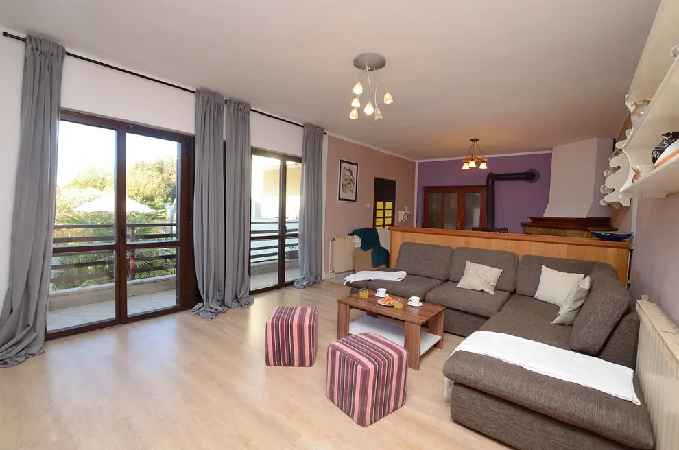 Ferienhaus in Barban mit Pool und haustiergeeignet 66121241 9074