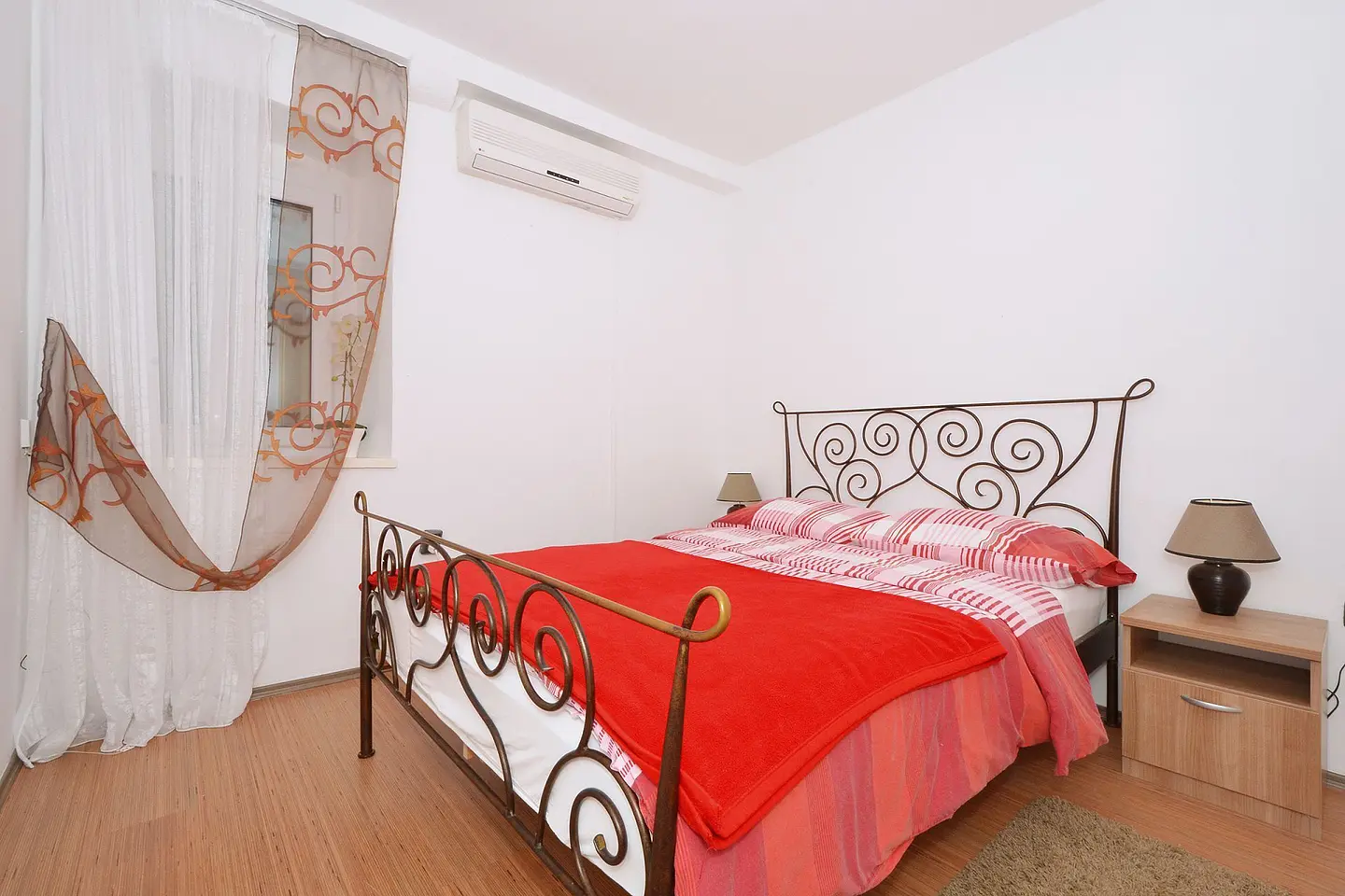 Ferienwohnung in Trogir  999210346 38210