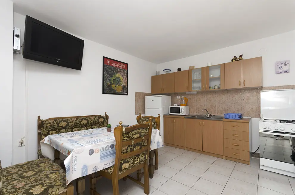 Ferienwohnung in Tribunj mit Pool 999205635 33777 – Foto 14