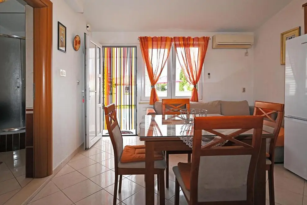 Ferienwohnung in Ciovo mit Pool 999210044 37931 – Foto 11