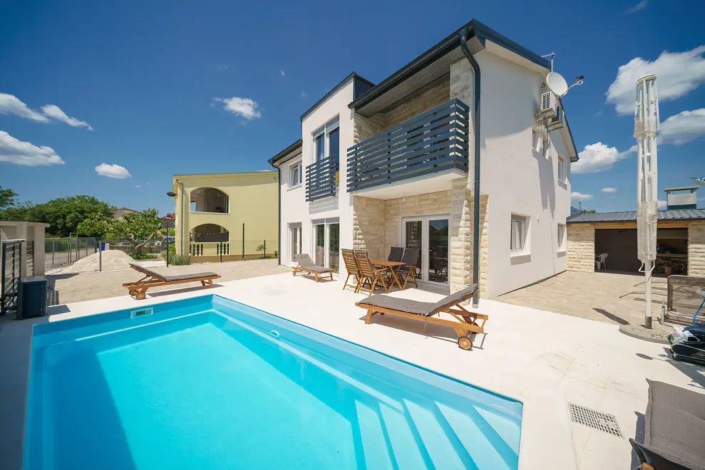 Ferienhaus in Biograd mit Pool 66141236 23281