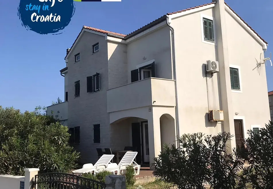 Ferienwohnung in Ilovik  999211035 38858
