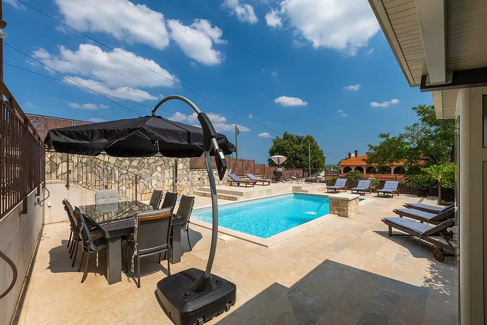 Ferienhaus in Rovinj mit Pool 66123687 10944