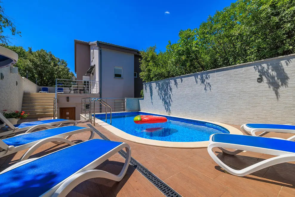 Ferienwohnung in Crikvenica mit Pool und haustiergeeignet 66121036 8930