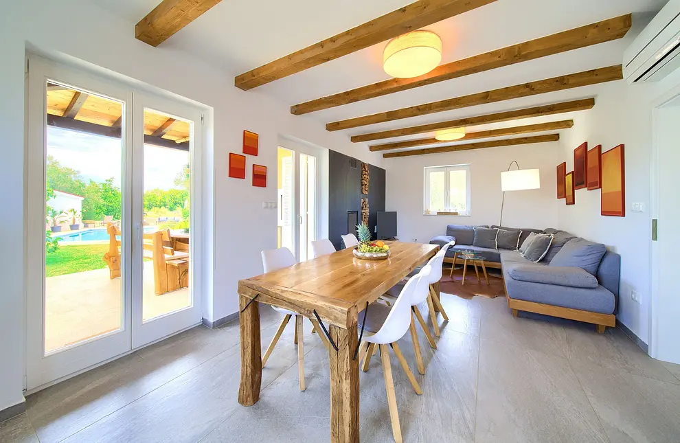 Ferienhaus in Krk mit Pool 66142843 24390