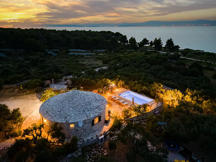 Ferienwohnung in Brac mit Pool und haustiergeeignet 66133400 18397