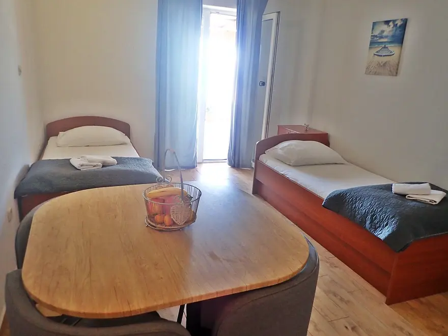 Ferienwohnung in Starigrad  999204790 32978