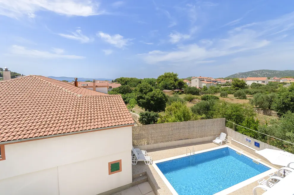 Ferienwohnung in Tribunj mit Pool 999205632 33774 – Foto 4