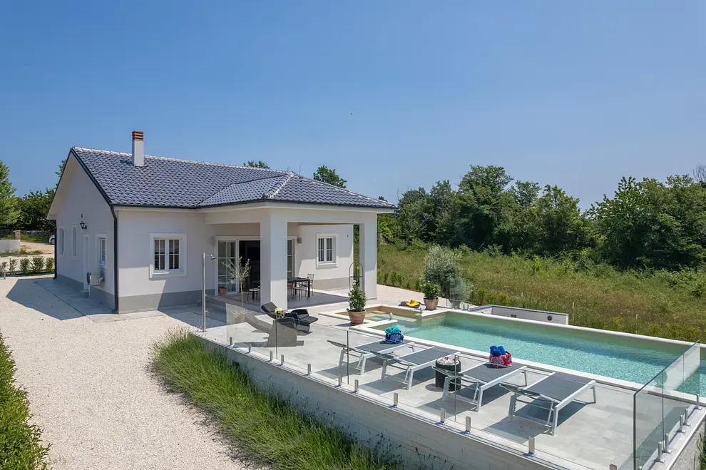 Ferienhaus in Zminj mit Pool 999209372 37298 – Foto 8
