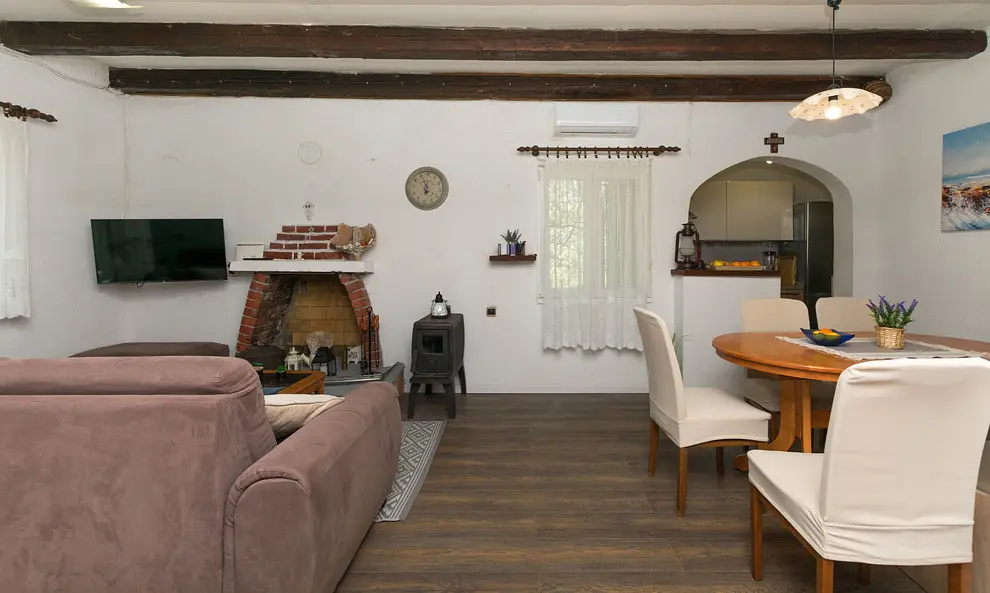 Ferienwohnung in Pasman  6611205 276