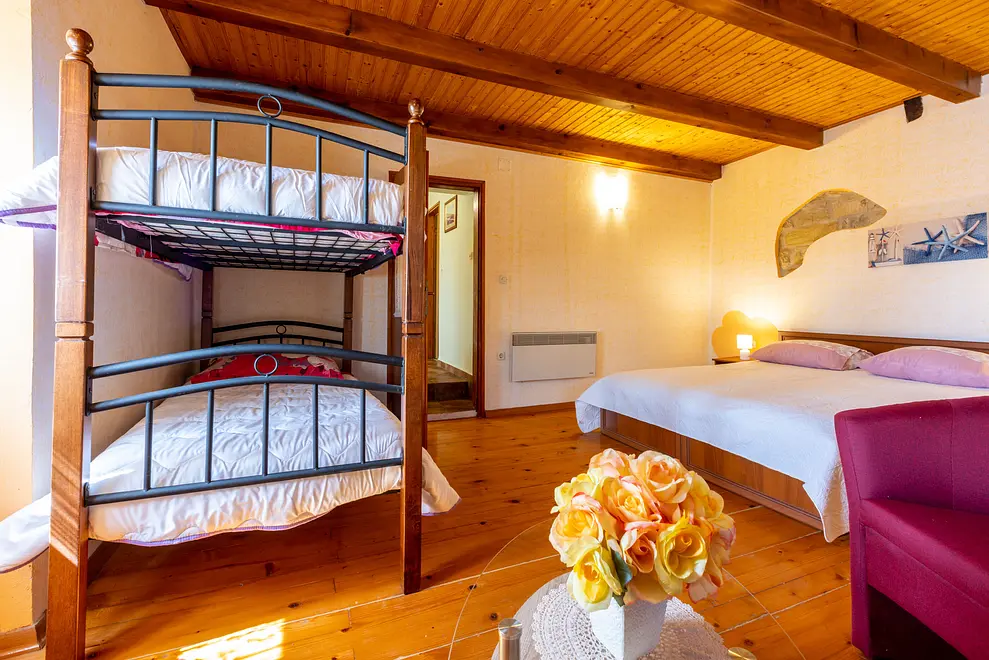 Ferienwohnung in Krsan mit Pool 999202347 30654 – Foto 15