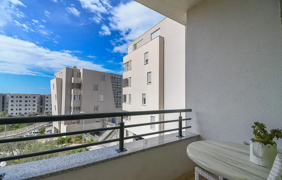 Ferienappartment in Makarska  999210519 38371