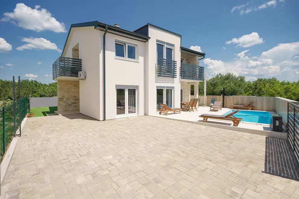 Ferienwohnung in Biograd mit Pool 66144156 25065