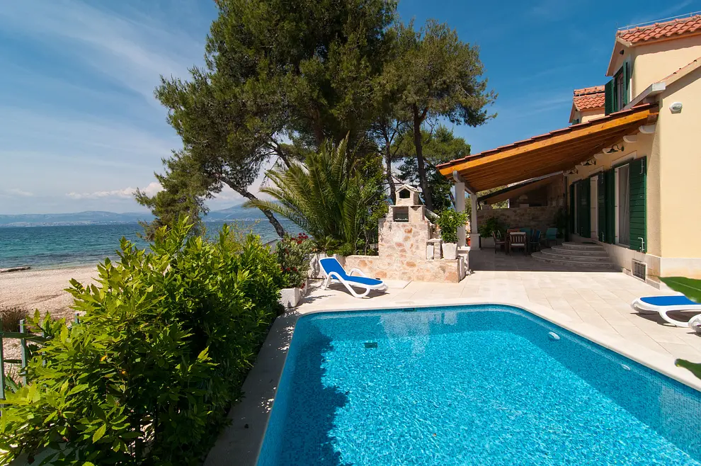 Ferienhaus in Brac mit Pool und haustiergeeignet 66140466 22784