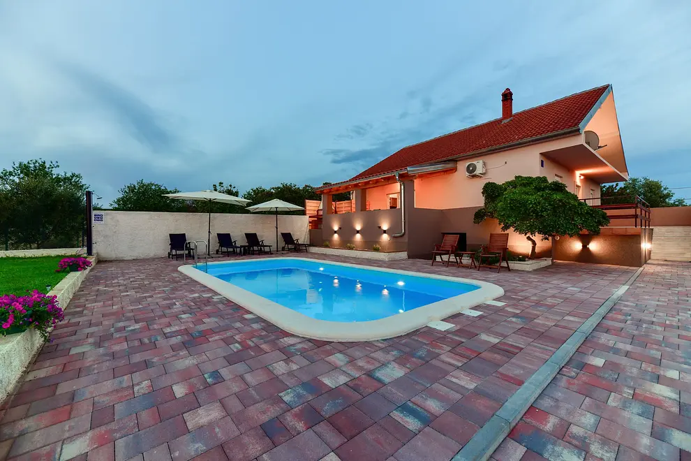 Ferienwohnung in Sukosan mit Pool und haustiergeeignet 66129191 15153