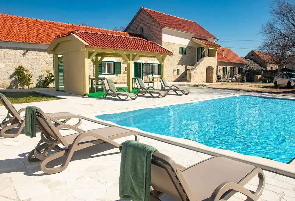 Ferienwohnung in Sibenik mit Pool und haustiergeeignet 66155407 28352