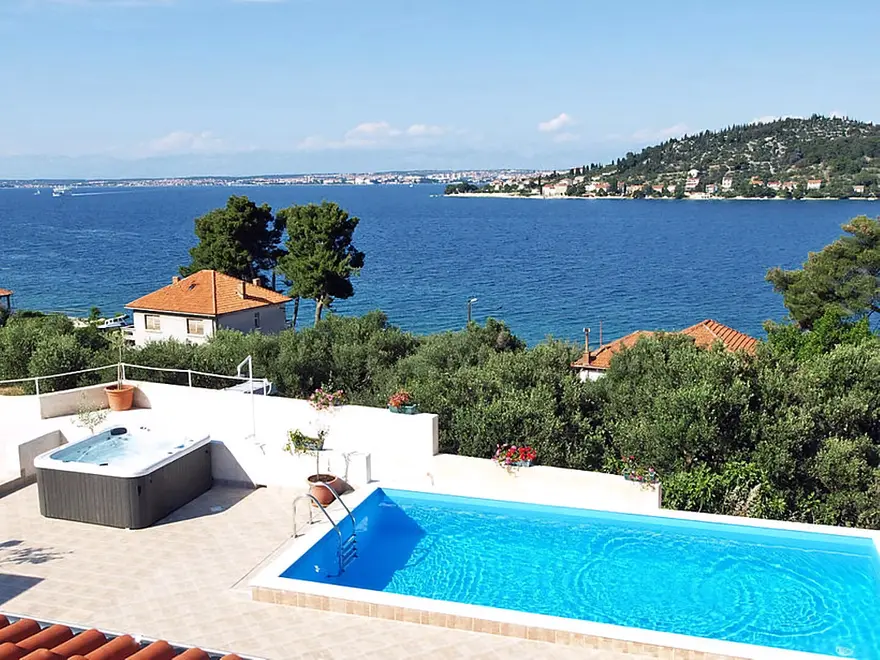 Ferienwohnung in Preko mit Pool 999212532 40137