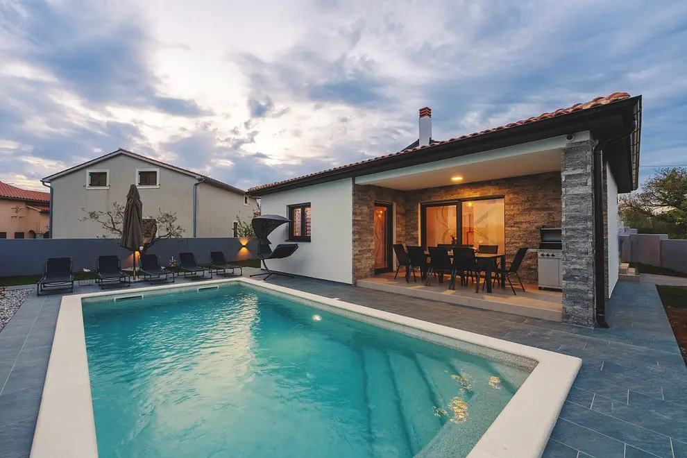 Ferienhaus in Svetvincenat mit Pool 66140101 22596