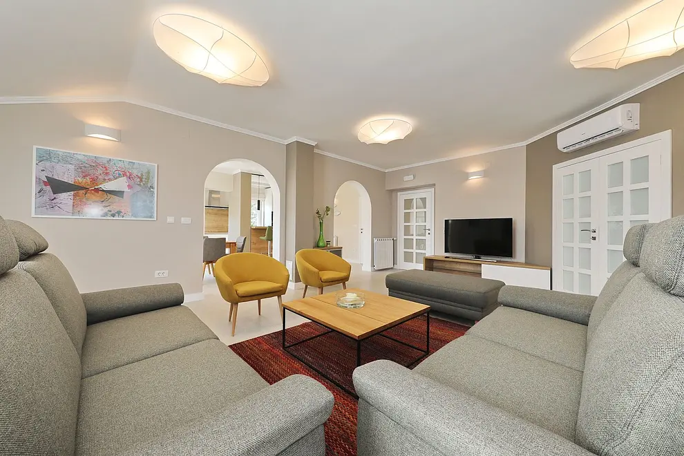 Ferienhaus in Biograd mit Pool 66133877 18805