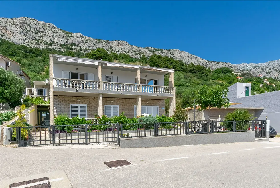 Ferienappartment in Brela  999212622 40215