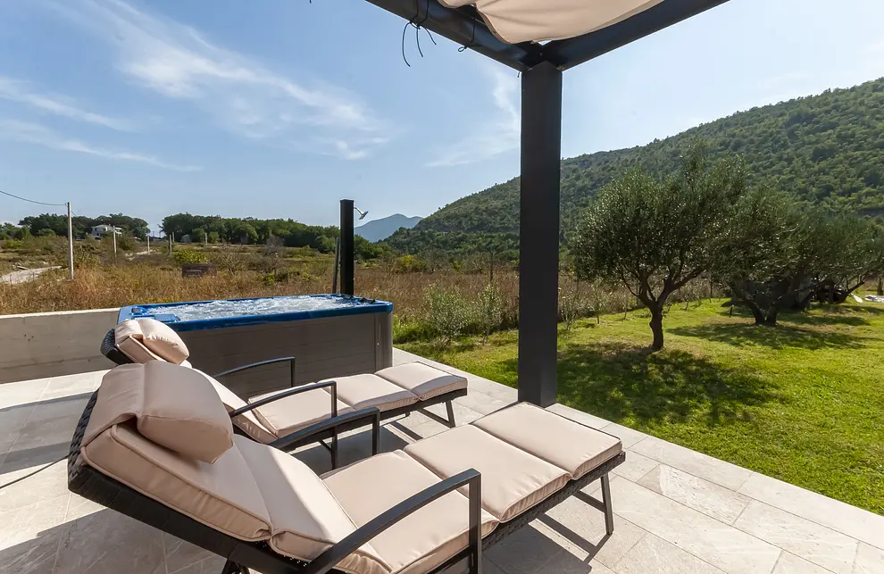 Ferienwohnung in Omis mit Pool und haustiergeeignet 66142128 23801