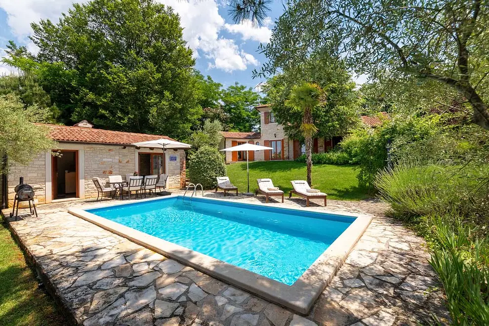 Ferienhaus in Porec mit Pool und haustiergeeignet 66123930 11097