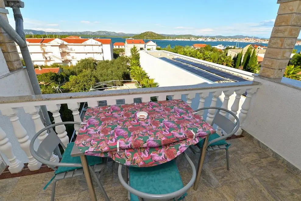 Ferienwohnung in Murter  66158540 29272