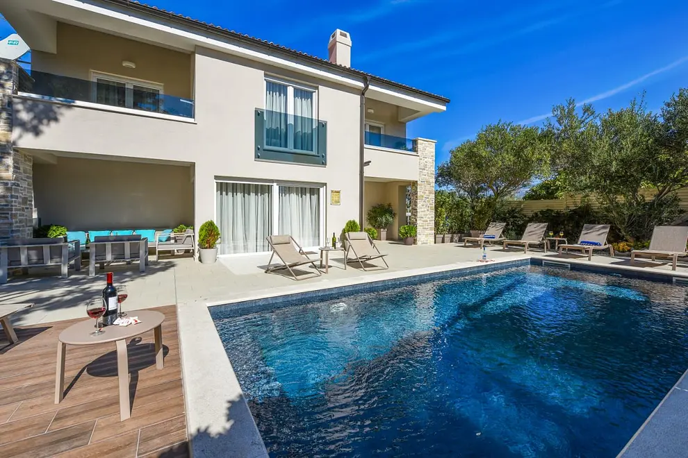 Ferienwohnung in Novalja mit Pool 66141256 23297