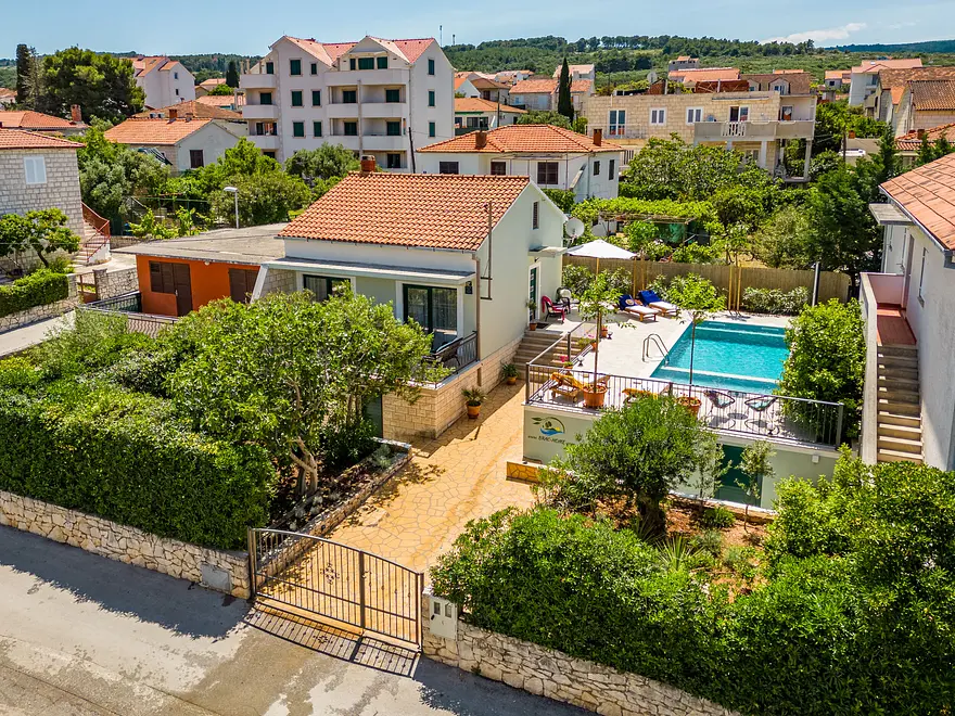 Ferienwohnung in Brac mit Pool und haustiergeeignet 66137703 20829