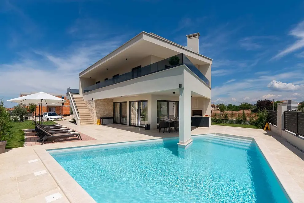 Ferienhaus in Porec mit Pool 66134152 19019