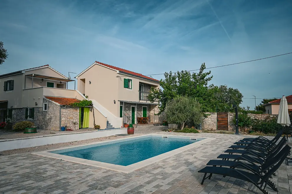 Ferienappartment in Pirovac mit Pool und haustiergeeignet 999207741 35761 – Foto 12