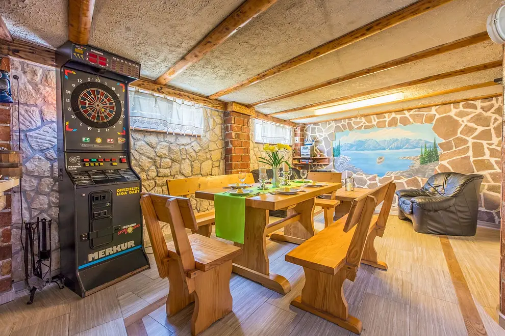 Ferienhaus in Novi Vinodolski mit Pool und haustiergeeignet 66132402 17569