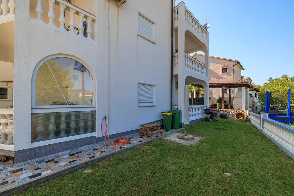 Ferienwohnung in Rab  999210098 37978