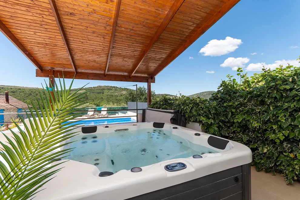 Ferienwohnung in Bilice mit Pool 999222787 41568