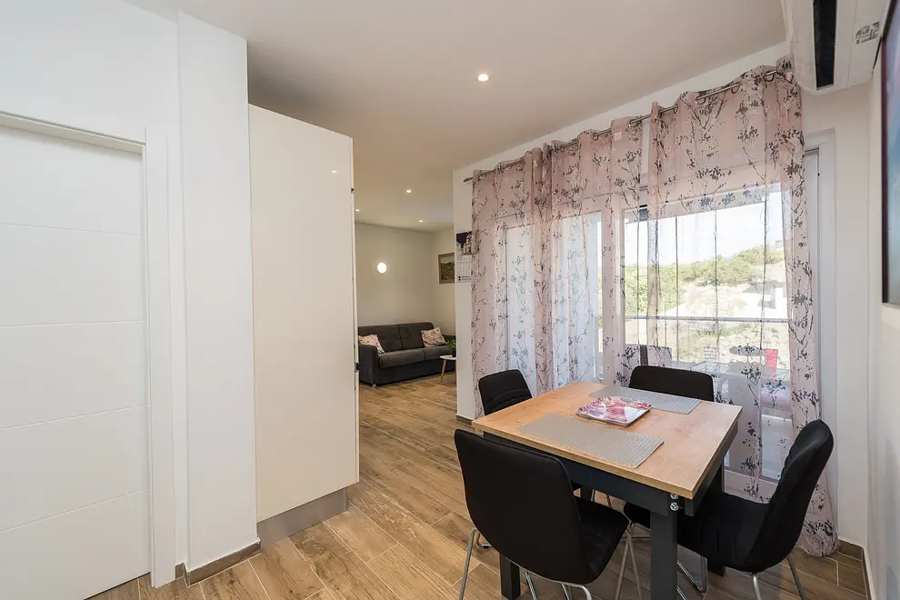 Ferienwohnung in Preko mit Pool und haustiergeeignet 66158047 29135